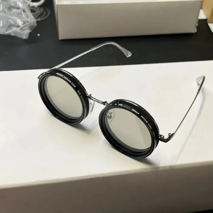 🔥2025 Heißer Verkauf🕶️Sonnenbrille mit einstellbarer Tönung Sonnenschutz für draußen – unverzichtbar für Reisen