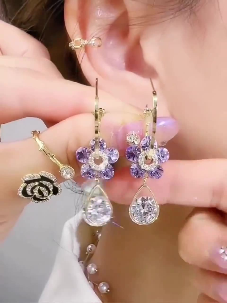Flower Droplet Crystal Earring-7