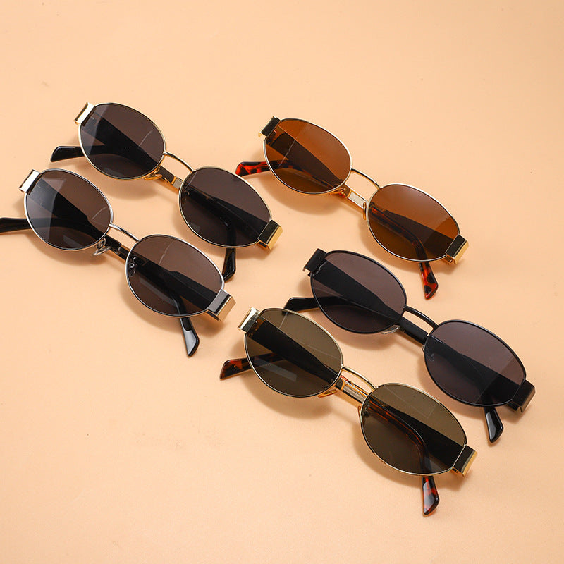 🔥2025 HEIßER VERKAUF🔥Vintage Sonnenbrille mit ovalem Rahmen und Etui