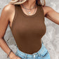 👚Geripptes Tanktop mit integriertem BH für Frauen