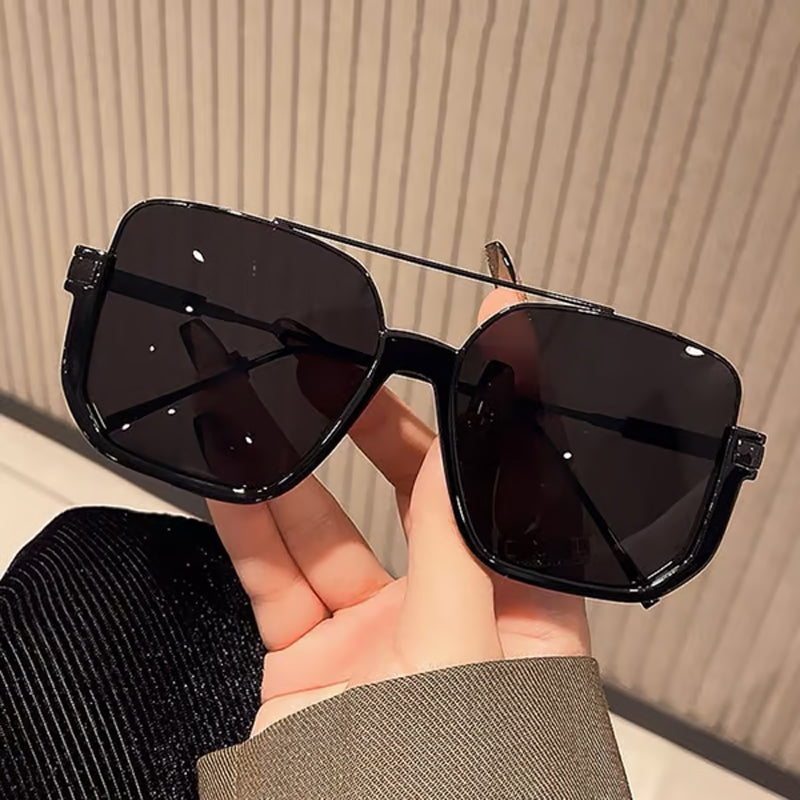 ☀️😎Modische, leichte Sonnenbrille mit getönten Gläsern