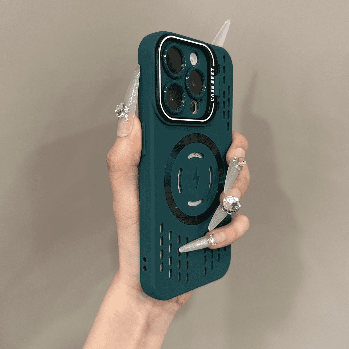 🔥🔋Weiche Silikon-Sicherheitsschutzhülle mit blitzschneller magnetischer Ladehülle für das iPhone 📱💎