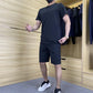 Zweiteiliges Sportset für Herren mit Kurzarmshirt und Hose