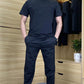 Zweiteiliges Sportset für Herren mit Kurzarmshirt und Hose