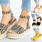 👡Damen Keilsandaletten mit Leopardenmuster und offenem Zehenbereich