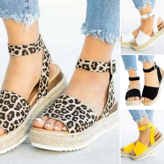 👡Damen Keilsandaletten mit Leopardenmuster und offenem Zehenbereich